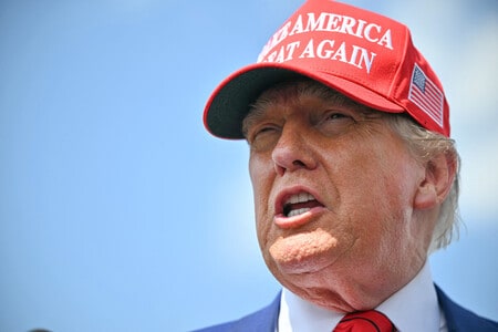 【米国】トランプ米大統領、イスラエル攻撃中止は「困難」　対イラン参戦、地上軍を否定
